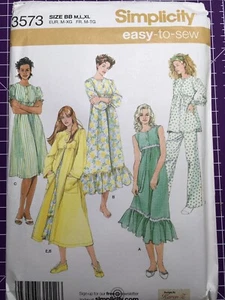 Pattern Simplicity 3573 nightgown, robe, pajamas M, L, XL - Picture 1 of 2