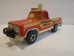 Matchbox Super Kings K-65 Emergency Rescue Plymouth Trail Duster - Picture 1 of 7