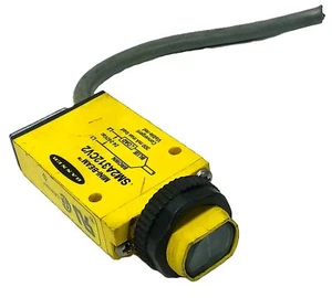 Banner Engineering SM2A312CV2 26185 24-240 V AC Photelectric Emitter - Picture 1 of 4