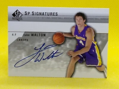 Luke Walton 2004 SP Authentic Signatures AUTOGRAPH #LW-A - Image 1 of 2