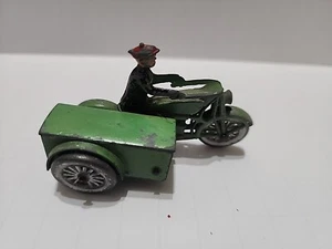 Vintage 1933 TOOTSIE TOY Harley Motorcycle with Side Car Green Original - Picture 1 of 4