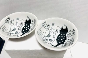 Black & White Kawaii Cats JAPAN Dessert Snack 2 Bowls 5.5” Porcelain - Picture 1 of 6
