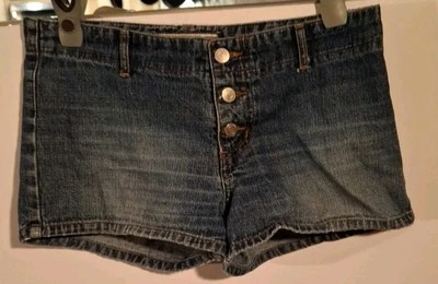 Pantalones cortos vaqueros Paris Blues Originals. Talla 9. 100% algodón. Foto 1 de 4