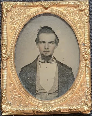 RARE Antique Civil War Era 1/6 Tintype Photo Of Cross-Eyed Man - Image 1 of 4
