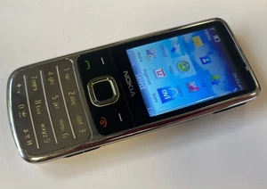 Nokia 6700 Classic Mobile Phone UNLOCKED 6700c Silver Metallic - Small Crack - Picture 1 of 10