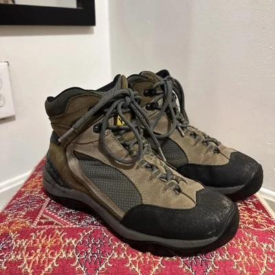 Vasque Mica II Women Size 9 WIDE Gore Tex Vibram Hiking Outdoor Waterproof Boot - Image 1 of 4