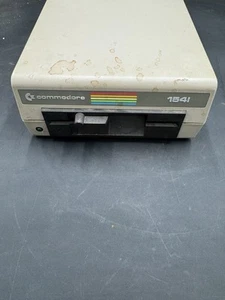 Commodore 1541 Single Floppy Disk ungetestet Powers On - Bild 1 von 5