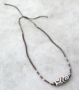 POWERFUL! Vintage Tharu Tibet Tibetan Dzi Shaman Amulet Necklace - Picture 1 of 3