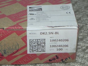 100 Dinkle DK2.5N-BL 600V 20A, 22~12AWG Terminal Block, D-Rail - Picture 1 of 4