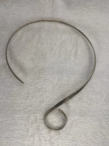 Vintage Torque Choker Halskette Damen Halsband Punk Metall Modeschmuck angelaufen - Bild 1 von 13