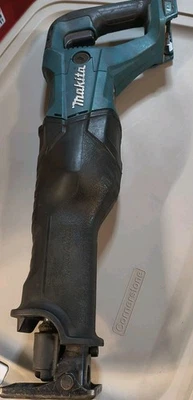 Makita 18V Sawz ALL LXT #XJ804 Cordless Saw (Tool Only)PLEASE READ DESCIPTION - Image 1 of 4