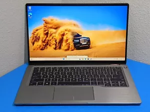 Dell Latitude 9410 2 in 1 14" FHD TOUCH i7-10610U 1,8 GHz 16 GB 256 GB Windows 11 Pro - Foto 1 di 24