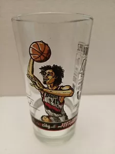 Portland Trail Blazers Pint Glass ROBIN LOPEZ NBA 2013-2014 RARE Rip City - Picture 1 of 3
