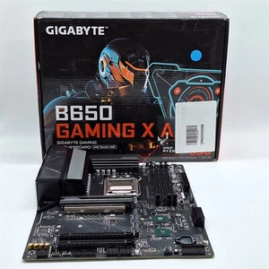 GIGABYTE X670 AORUS Elite AX (AM5/ LGA 1718/ AMD/ X670/ ATX/ DDR5) -NOT WORKING- - Photo 1/7
