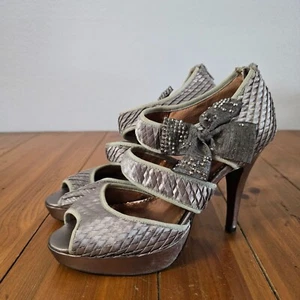 Womens Poetic Licence High Heels US 10 EUR 41 Glitter Bow  - Picture 1 of 14