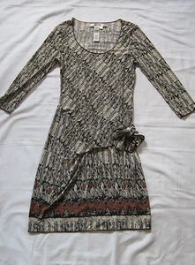 Max Studio Damen Kleid Größe S Creme/Schwarz/Braun Fliege Ethno Muster - Bild 1 von 6