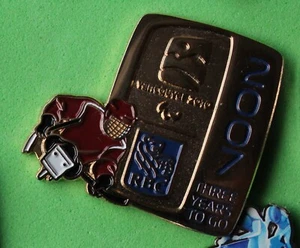 RBC 2007 Paralympic Hockey gold Authentic 2010 Vancouver Olympic pin badge - Picture 1 of 1
