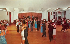 Valley View House Polish Resort Dancing Polonaise Room Kenoza Lake,NY Postcard - Picture 1 of 2