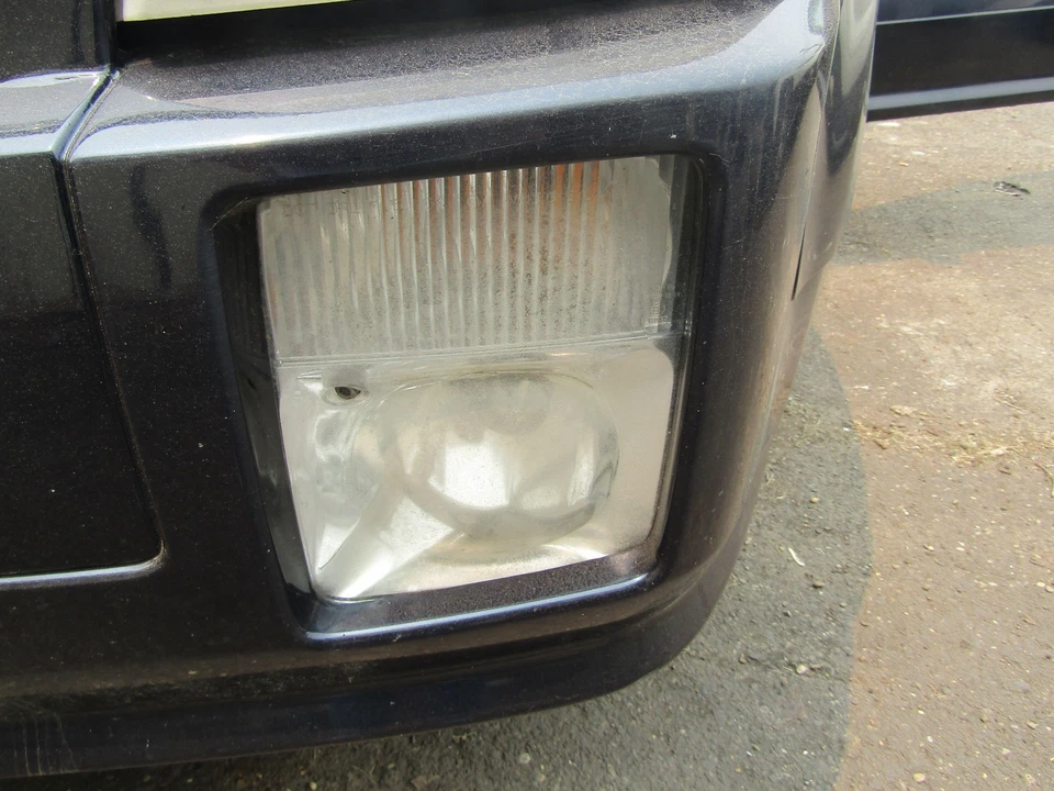 LÁMPARA DELANTERA ANTINIEBLA/DE CONDUCCIÓN CADILLAC SRX izquierda 04 05 06 07 08 09 Foto 1 de 1