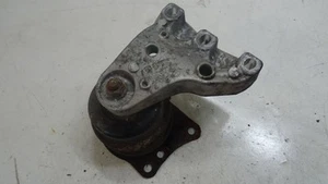 VOLKSWAGEN POLO (2007) ENGINE MOUNT BRACKET RIGHT 6Q0199185N - Picture 1 of 10