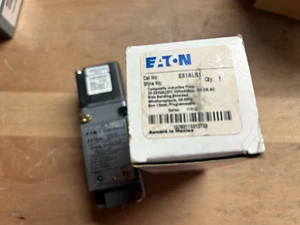 Eaton E51ALS1 Composite Inductive Proximity Sensor 20-264v-ac-NEW IN BOX - Picture 1 of 3