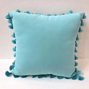 Pottery Barn Pillow Turquoise Blue Tassel Trim Indoor Outdoor Beach 17" Square - Picture 1 of 5
