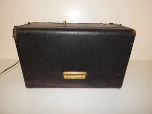 ZENITH TRANS-OCEANIC SHORTWAVE RADIO (CZU39) - Zdjęcie 1 z 9