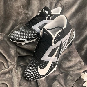 Nike ALPHA MENACE 4 PRO Men’s Size 15 Black& White New Football Cleats US Sz 15 - Picture 1 of 17