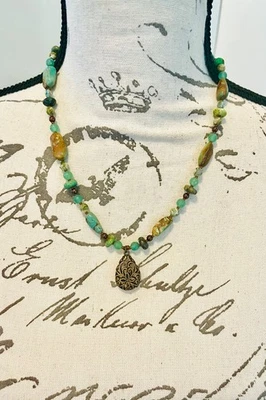 "Collar de cuentas artesanal de jaspe y ágata de colección con colgante de filigrana de bronce palanca de 20""" Foto 1 de 4