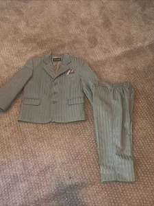 Boy's Size 4 Two-Piece Gray Green Blazer & Pants.Suit Set. White Shirt. Clip Tie - Picture 1 of 8