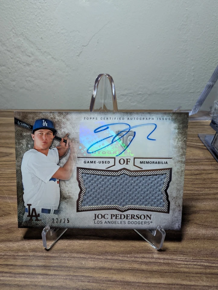2015 Topps Triple Threads - Joc Pederson Jumbo Patch Auto RPA RC #UAJR-JP /25 - Image 1 of 2