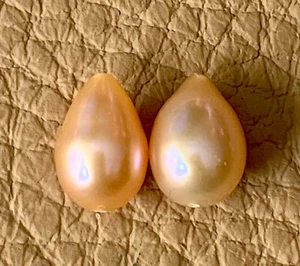 Pareja perlas cultivadas auténtica perilla. 11 x 8 mm. 8,25 kilates - Imagen 1 de 6