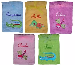 Kinder Handtuch mit Namen bestickt Taufe Geburt Kindergarten Geschenk Baby Motiv - Bild 1 von 5