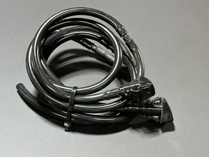1998-2005 Lexus GS300 GS400 GS430 IS300 Hood Nozzles Windshield Spray Jet Pair - Foto 1 di 3