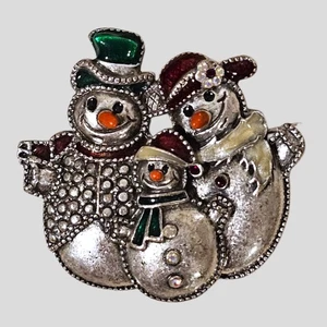 Vintage TC Schneemann Familie Brosche Anstecknadel silberfarben Strass Emaille Weihnachten - Bild 1 von 3