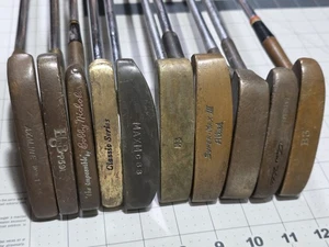 Lotto di 10 putter vintage in ottone/bronzo/rame, RH. Ingrosso. Modelli misti ~BRS14 - Foto 1 di 22