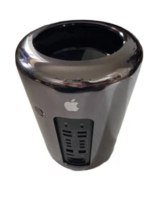 Apple Mac Pro 3.0GHz 8-Core Xeon E5, 256 GB SSD, 64GB RAM, AMD FirePro D300 GPU - Afbeelding 1 van 4