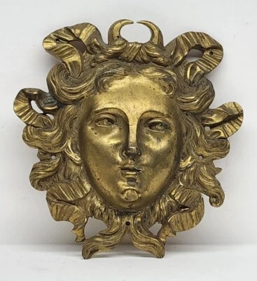 大型家具装饰 — 第 1/3 张图片