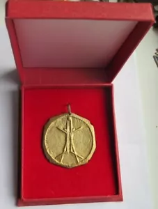 POLAND PRL TABLE MEDAL WOMEN'S VOLLEYBAll POZNAN 1978 I PLACE BOX - Picture 1 of 3