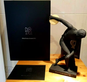 Una Figura Olímpica Wedgwood Jaspe Negro Edición Limitada Olímpica en Caja y Nueva - Imagen 1 de 12