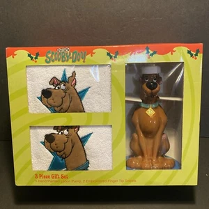 NEW Scooby Doo 3 Piece Gift Set Soap Lotion Dispenser Pump 2 Towels Jay Franco - Picture 1 of 7