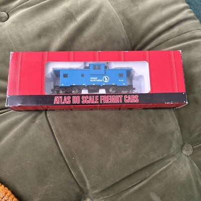 ATLAS HO Scale Freight Car #1905 Extended Vision Caboose Great Northern X115 NIB - Image 1 of 4