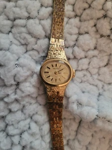VINTAGE SEIKO QUARTZ WATCH, ROUND FACE, LINK STRAP - Picture 1 of 7