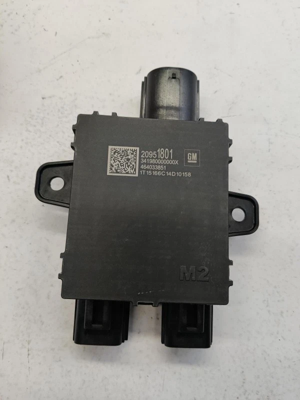 Genuine Opel Antara Chevrolet Captiva 2.2CDTi Radiator Cooling Fan Control Unit 20951801 - Image 1 of 1