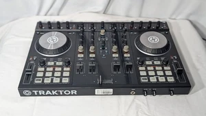 Traktor Kontrol S4 MK2 - Picture 1 of 3