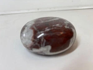Pisapapeles piedra de meditación esfera mármol jaspe rojo pulido - Imagen 1 de 4