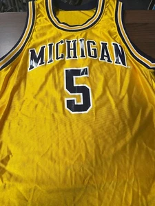 Pro Pak Speedline michigan number 5 basketball jersey size 46 - Picture 1 of 4