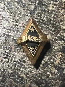 Unique Old Scrolled 10k Gold Pi Kappa Phi Fraternity Pin Badge 1952 - Picture 1 of 2