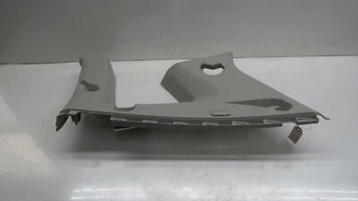 Volkswagen Tiguan 2018-2021 OEM panel superior trasero derecho moldura 5NN867288 Foto 1 de 4