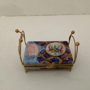 Pintado Principal Limoges Francia Caja de baratijas Porcelana Cama Antigua - Imagen 1 de 4